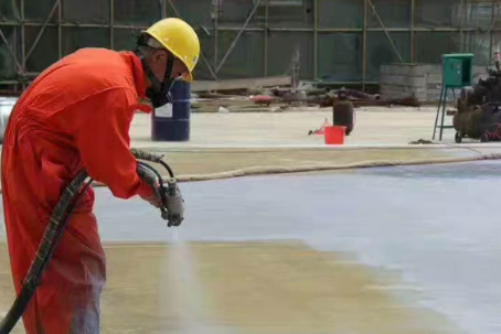 恩施彩色路面喷涂是一种为路面